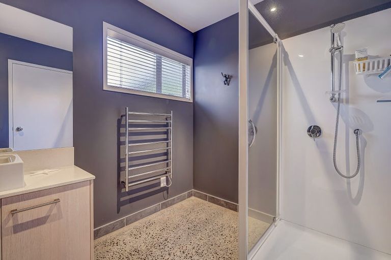 Photo of property in 24 Aquila Drive, Whitianga, 3510