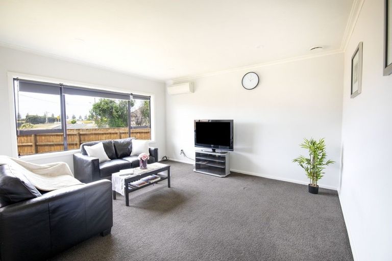 Photo of property in 2 Masefield Avenue, Maraenui, Napier, 4110