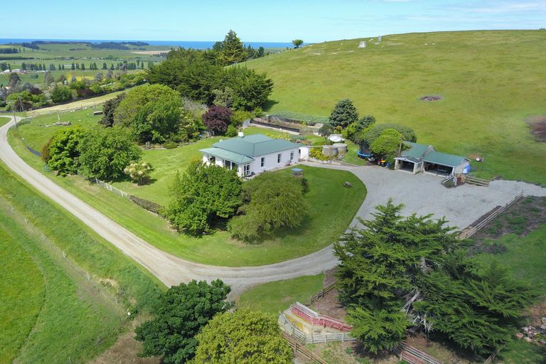 Photo of property in 67 Browns Road, Alma, Oamaru, 9491