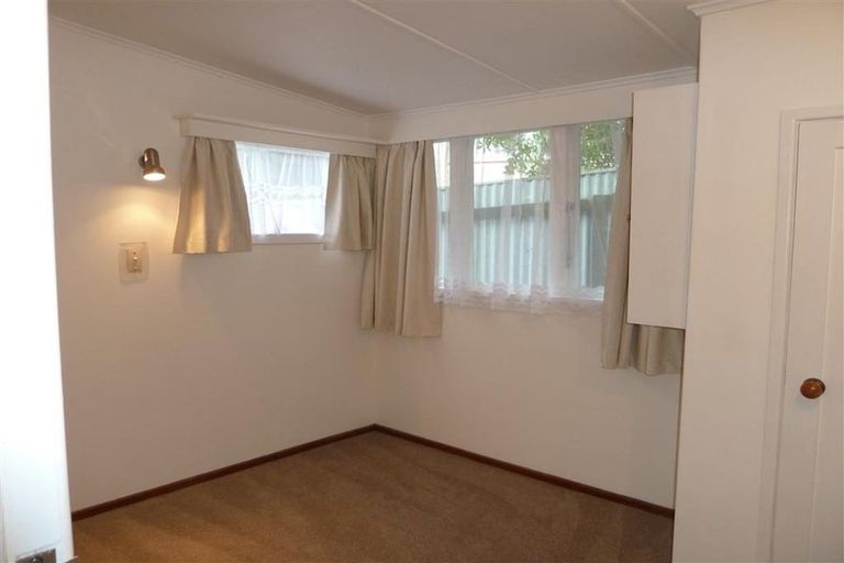 Photo of property in 39 Milton Road, Bluff Hill, Napier, 4110