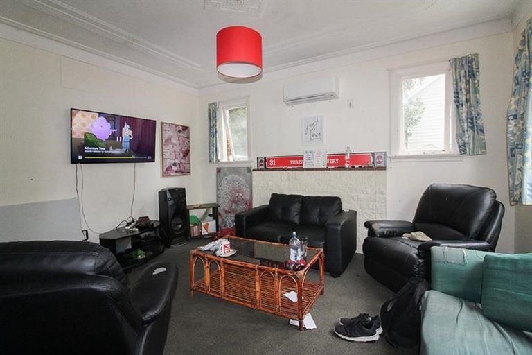Photo of property in 381 Leith Street, North Dunedin, Dunedin, 9016