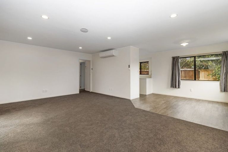 Photo of property in 150a Masters Avenue, Silverdale, Hamilton, 3216