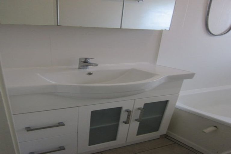 Photo of property in 1/463 Durham Street North, St Albans, Christchurch, 8014