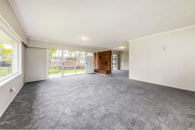 Photo of property in 14 Kayes Road, Pukekohe, 2120