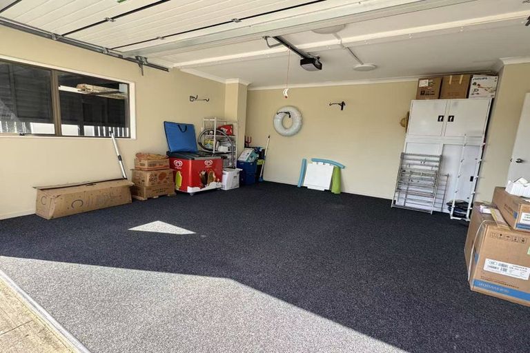 Photo of property in 2/18 Stanley Avenue, Milford, Auckland, 0620