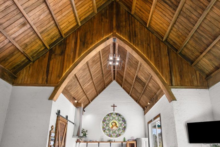 Photo of property in Ex St Johns Church, 1605 Teviot Road, Millers Flat, Roxburgh, 9572