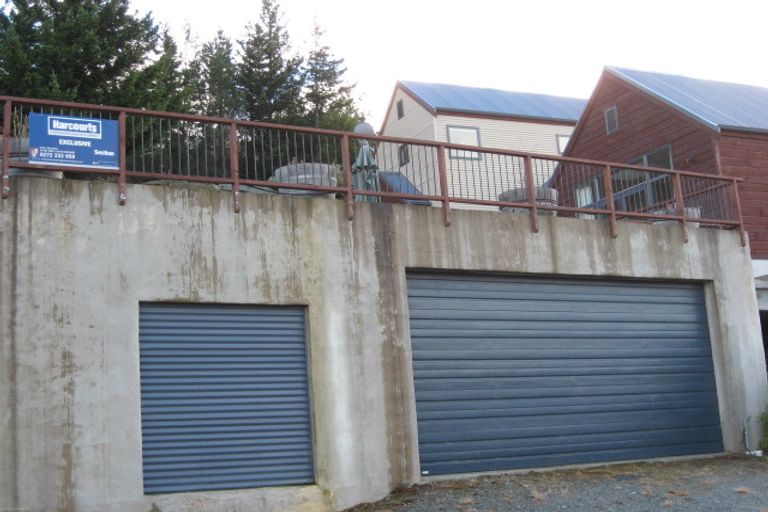 Photo of property in 24 Stone Ridge Place, Queenstown, 9300