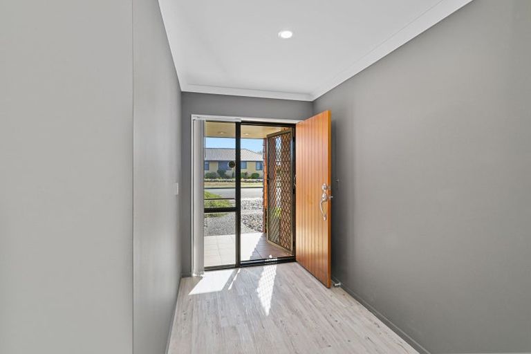 Photo of property in 13 Covent Drive, Stoke, Nelson, 7011