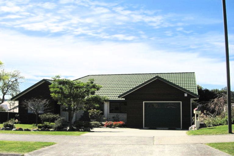 Photo of property in 3 Homestead Place, Welcome Bay, Tauranga, 3112