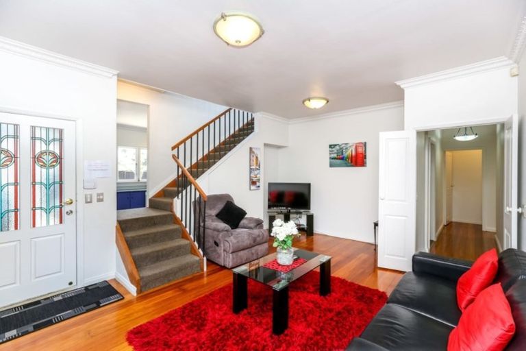 Photo of property in 153 Powderham Street, New Plymouth, 4310