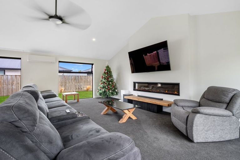 Photo of property in 71 Courage Road, Amberley, 7410