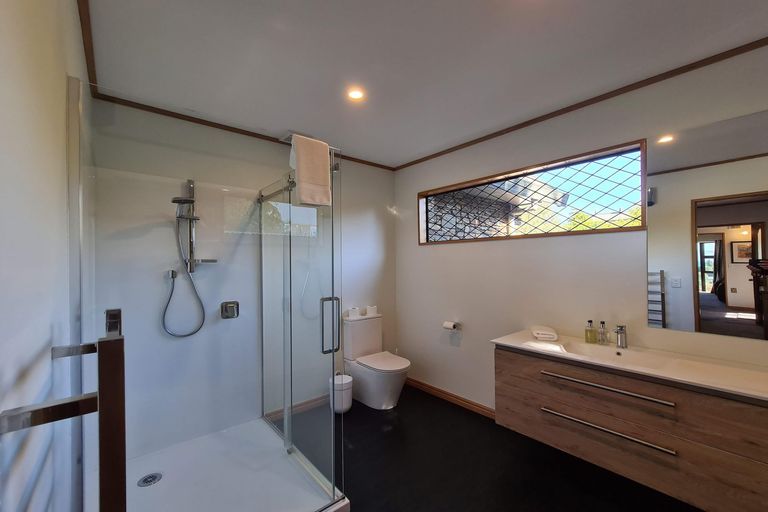 Photo of property in 3 Hamilton Drive, Lake Tekapo, 7999