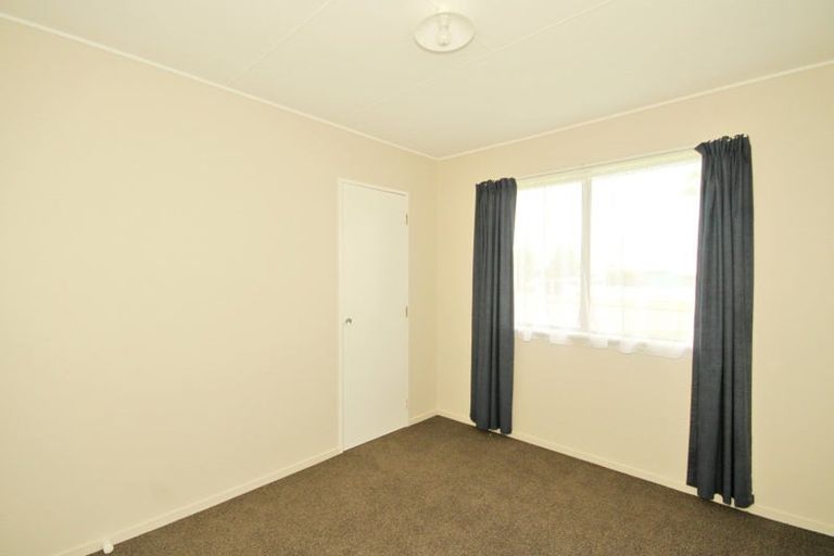 Photo of property in 13 Adkin Avenue, Levin, 5510