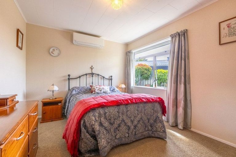 Photo of property in 13 Mckeefry Avenue, Greenmeadows, Napier, 4112