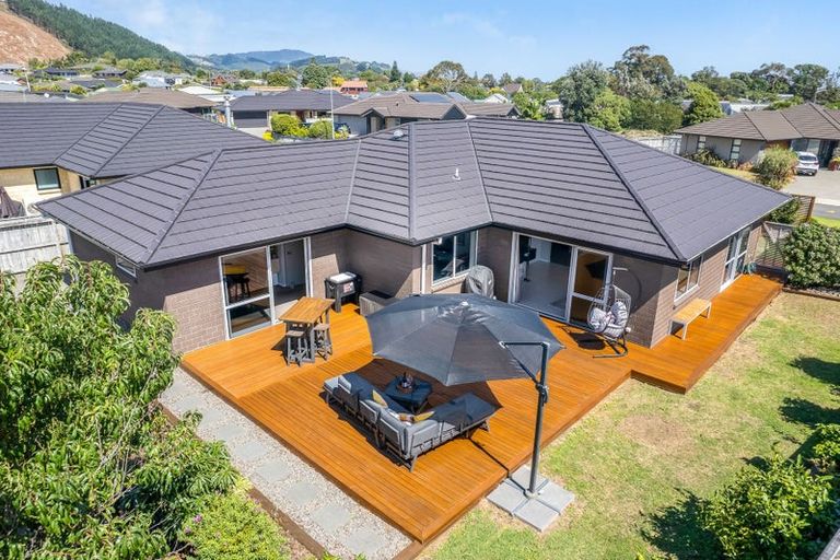 Photo of property in 5 Pearson Place, Paraparaumu, 5032