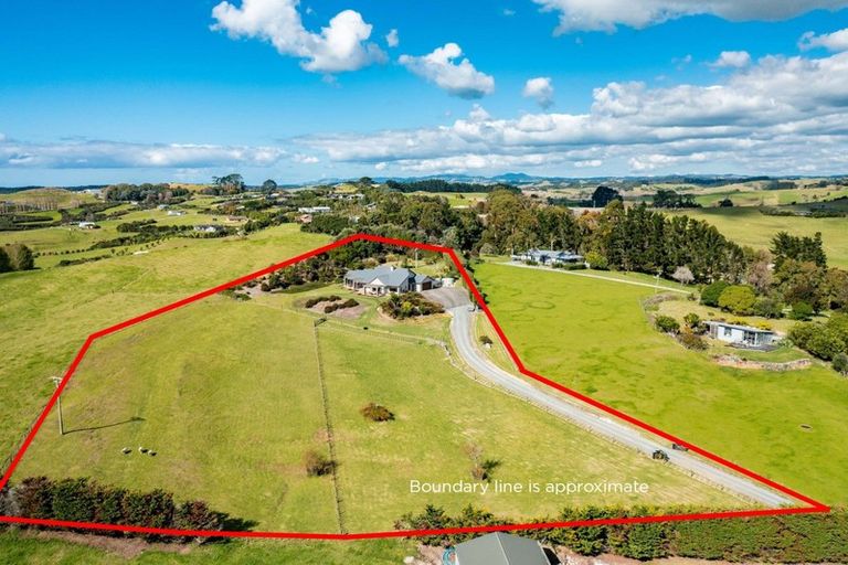 Photo of property in 65a Tomarata Road, Mangawhai, 0975