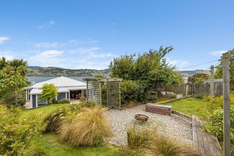 Photo of property in 4 Saint Leonards Drive, Saint Leonards, Dunedin, 9022