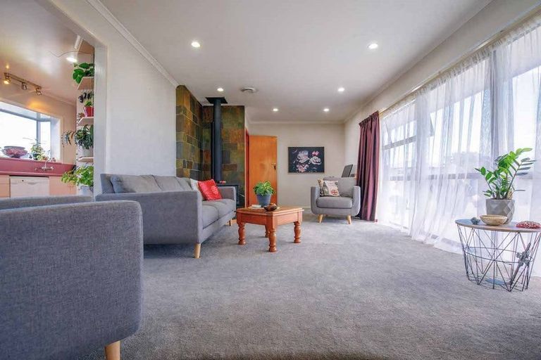 Photo of property in 9 Strathmore Drive, Tokoroa, 3420