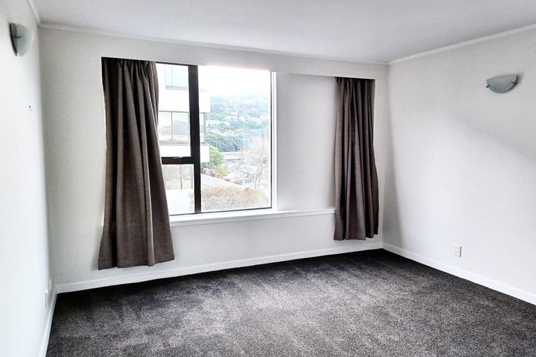 Photo of property in Hobson Court Flats, 34/70 Hobson Street, Thorndon, Wellington, 6011