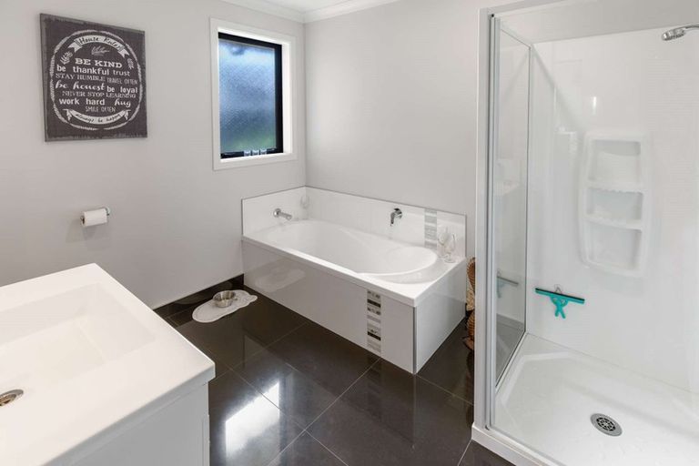 Photo of property in 55 Rodeo Drive, Kelvin Grove, Palmerston North, 4414