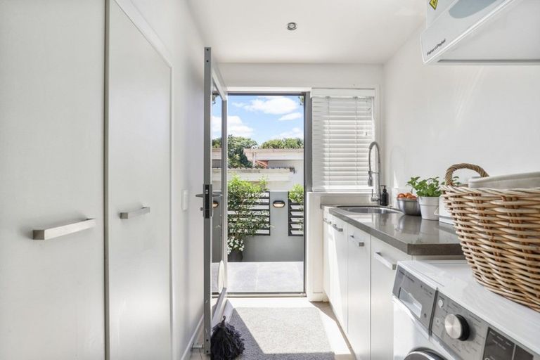 Photo of property in 82 Awatere Avenue, Beerescourt, Hamilton, 3200