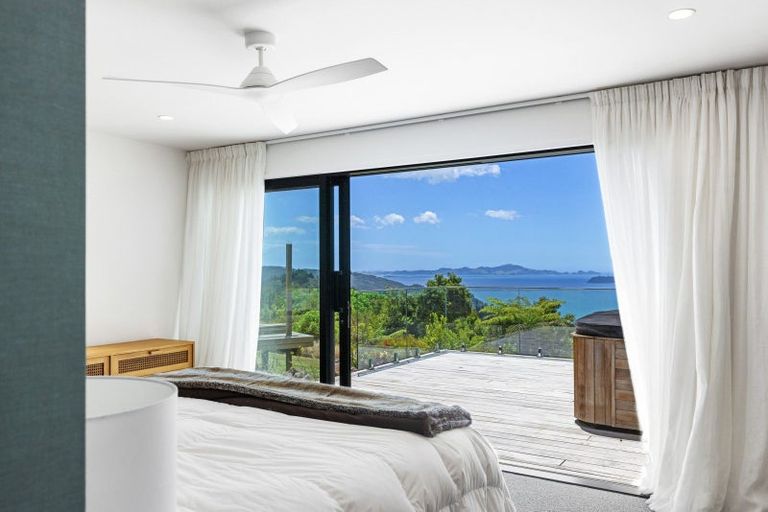 Photo of property in 255 Paroa Bay Road, Russell, 0272