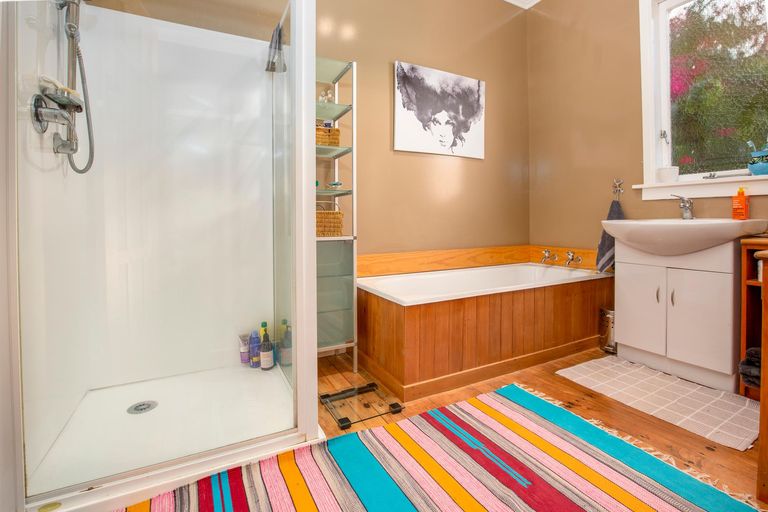 Photo of property in 1218 Great South Road, Runciman, Drury, 2578