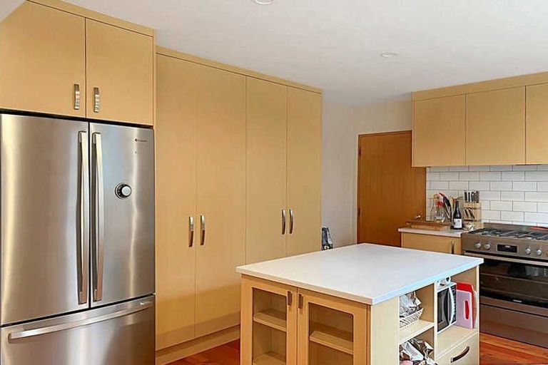 Photo of property in 9 Cottesmore Close, Burnside, Christchurch, 8053