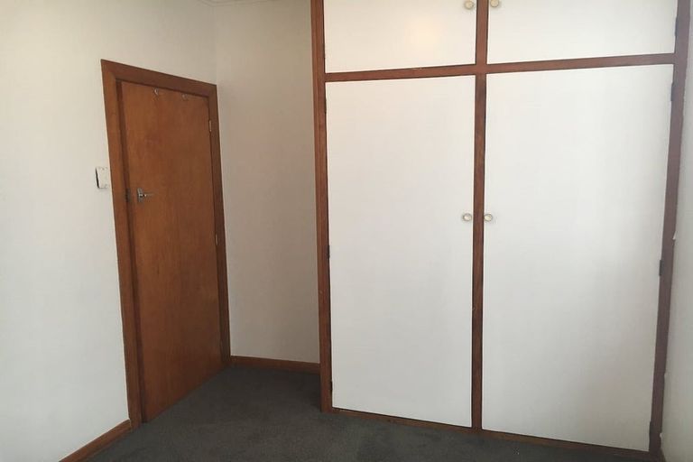 Photo of property in 67 Pirie Street, Mount Victoria, Wellington, 6011