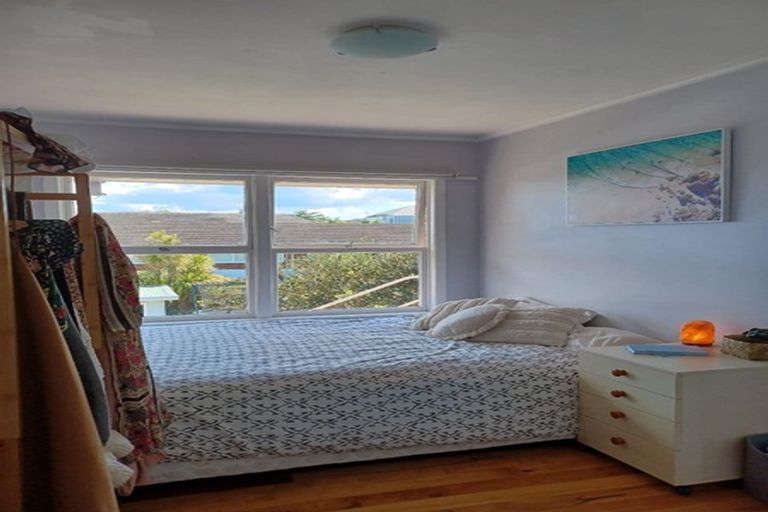 Photo of property in 3/53 Merani Street, Belmont, Auckland, 0622