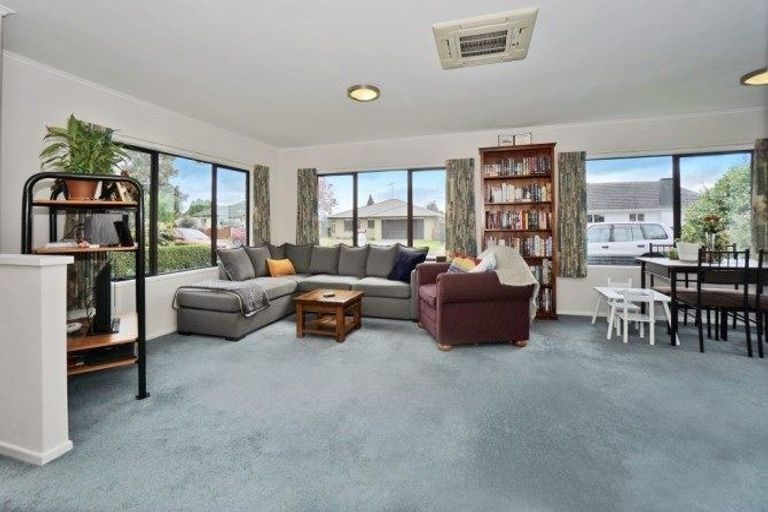 Photo of property in 2a Princess Street, Te Puke, 3119