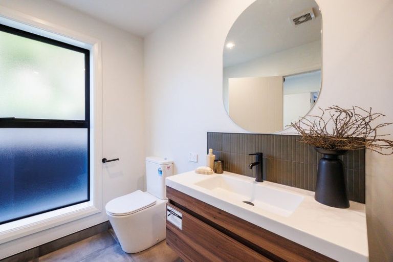 Photo of property in 12a Busby Place, Awapuni, Palmerston North, 4412