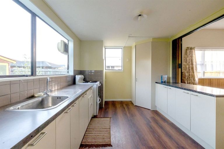 Photo of property in 112 Randolph Street, Woolston, Christchurch, 8062