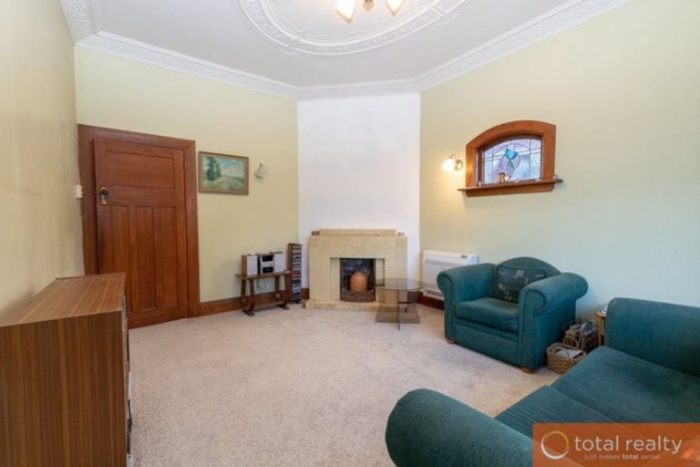 Photo of property in 60 Argyle Street, Mornington, Dunedin, 9011