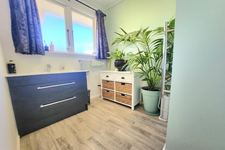 Photo of property in 18 Glendale Crescent, Holmes Hill, Oamaru, 9401