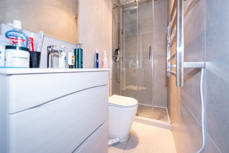 Photo of property in 7d Tairere Crescent, Rosehill, Papakura, 2113