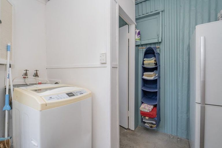 Photo of property in 5a Ocean Beach Road, Tairua, 3508