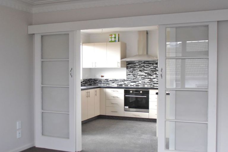 Photo of property in 25 Oxford Street, West End, Timaru, 7910