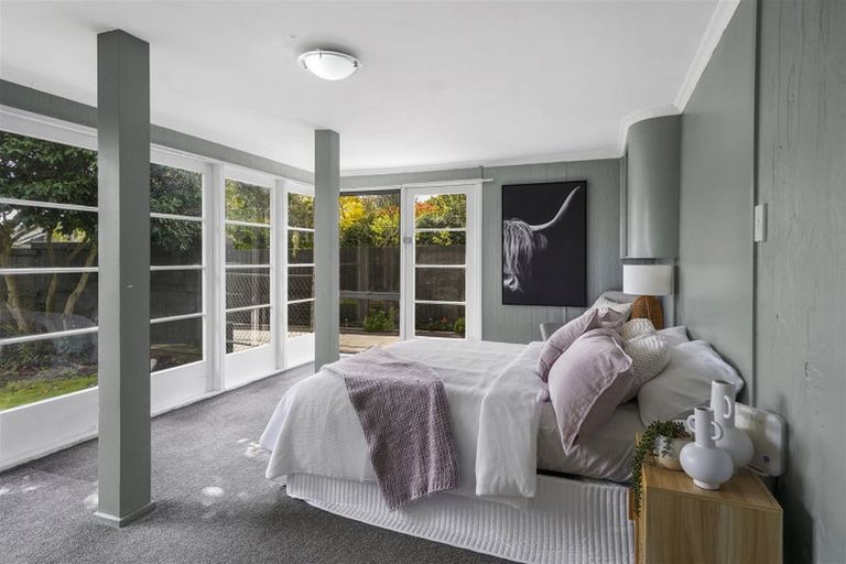 Photo of property in 22 Aylmer Street, Somerfield, Christchurch, 8024