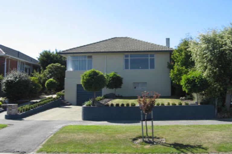 Photo of property in 35 Hill View Crescent, Highfield, Timaru, 7910