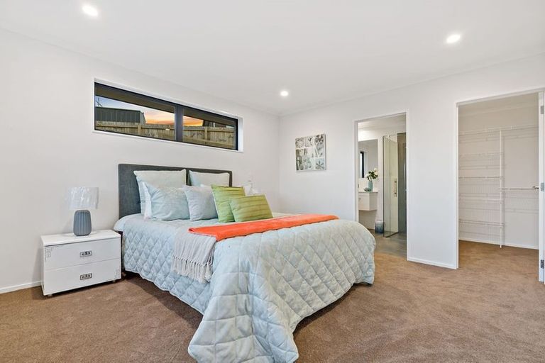 Photo of property in 69 Harriet Johnston Drive, Pokeno, 2402