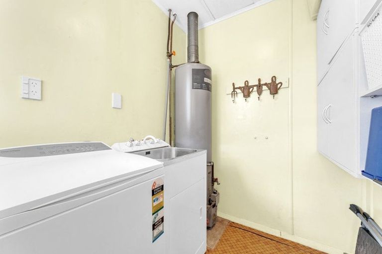 Photo of property in 202 Rata Street, Naenae, Lower Hutt, 5011