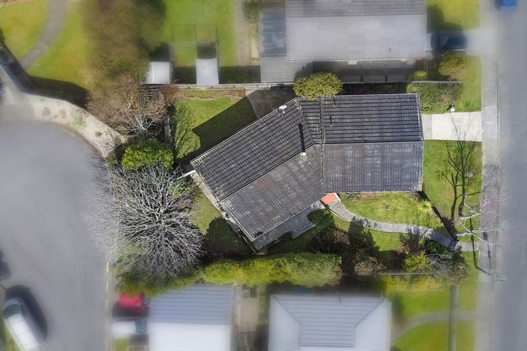 Photo of property in 27 Sunbrae Drive, Silverstream, Upper Hutt, 5019