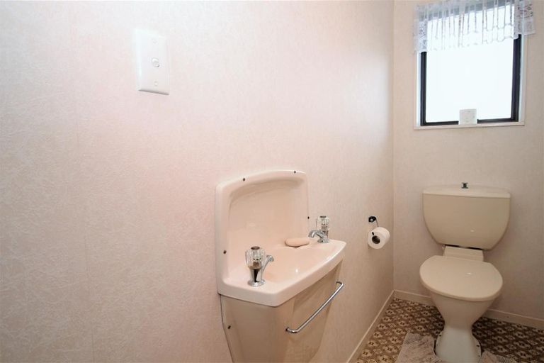 Photo of property in 8 Waiotoi Road, Ngunguru, Whangarei, 0173