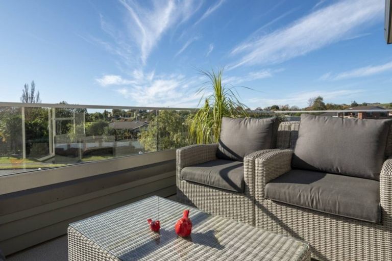 Photo of property in 23 Links View Drive, Omokoroa, 3114