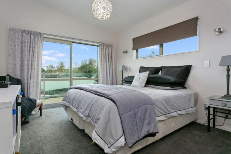 Photo of property in 30 Williamson Street, Cambridge, 3434