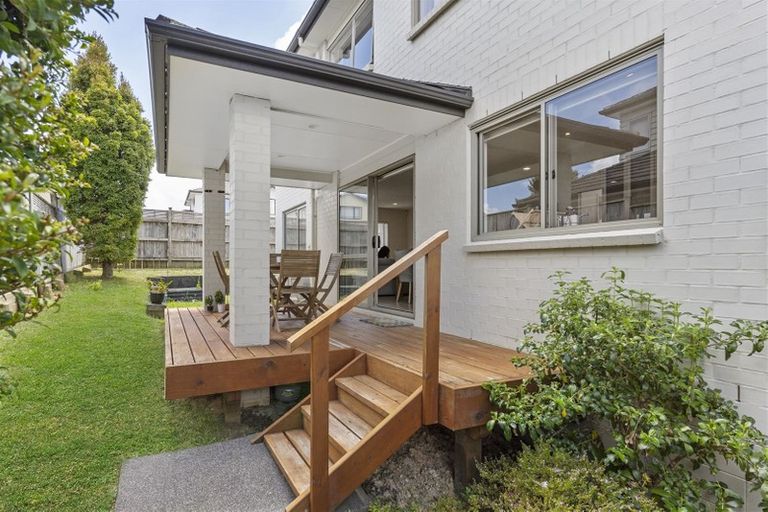 Photo of property in 30 Bellagio Way, Flat Bush, Auckland, 2019