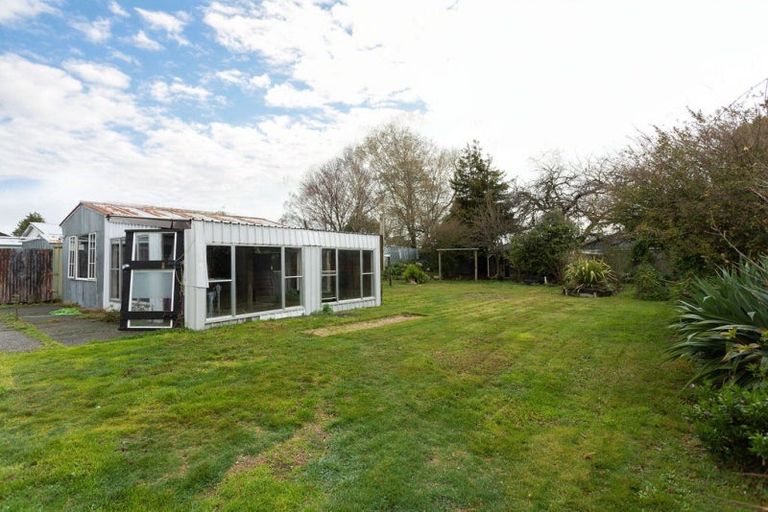 Photo of property in 42 Tennyson Street, Dannevirke, 4930