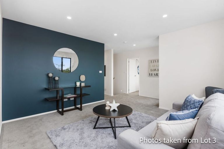 Photo of property in 1e Stottholm Road, Titirangi, Auckland, 0604