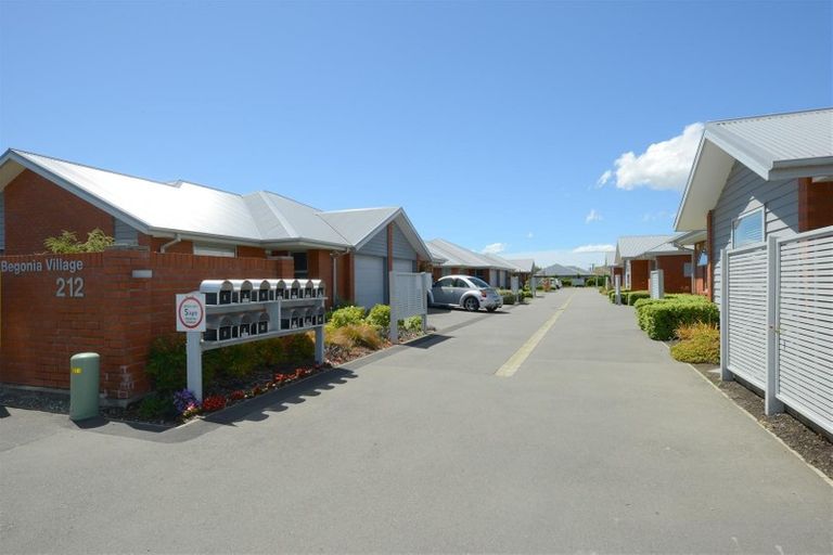 Photo of property in 12/212 Lyttelton Street, Spreydon, Christchurch, 8024